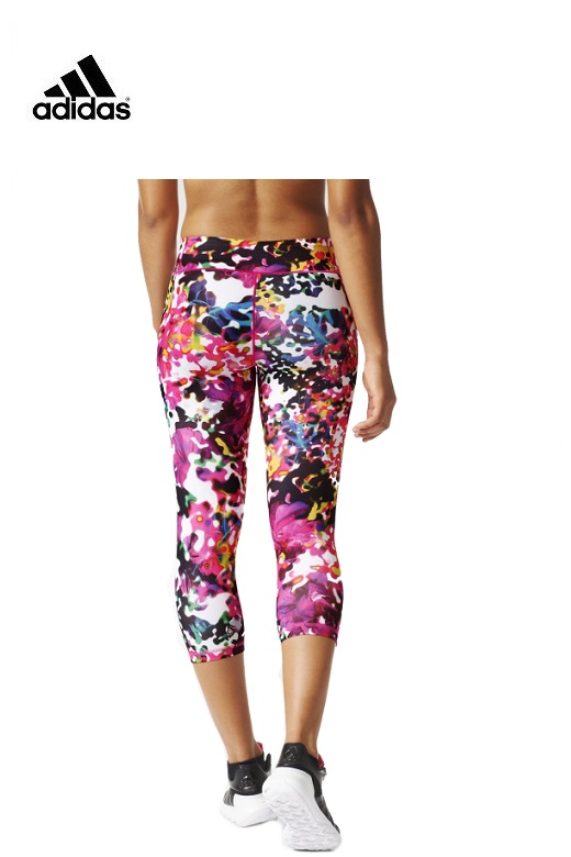 Adidas női leggings rövidszárú Flower