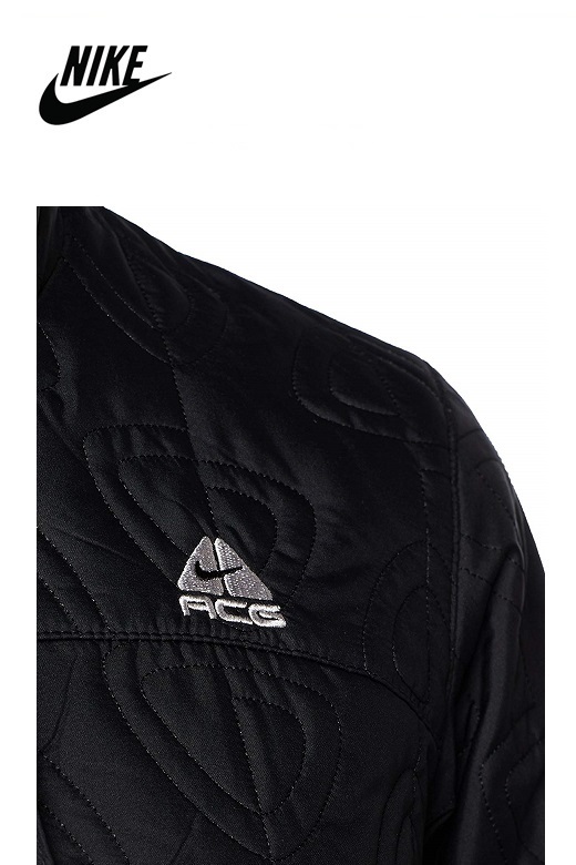 Nike női sídzseki - ACG bélelt termo