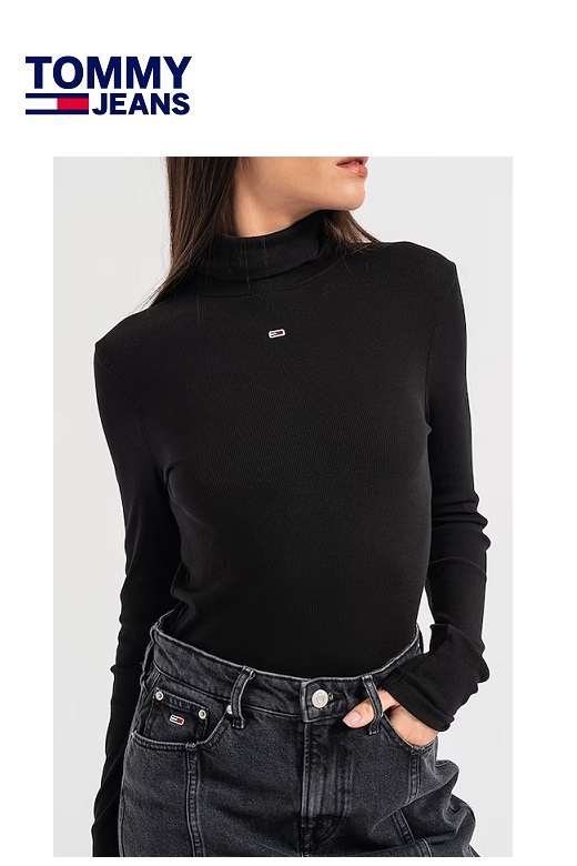 Tommy Jeans női garbó - fekete Tommy Jeans női garbó - fekete